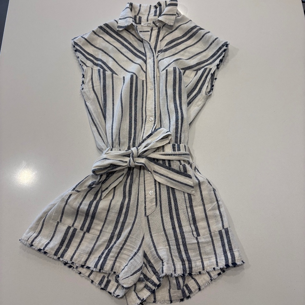 Melissa Nepton Romper / Jumpsuit  XS- Canadian designer 44$